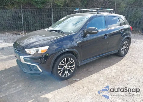 2018 Mitsubishi Outlander Sport 2.4 Se из США, поврежденный, VIN JA4AR3AW8JZ012399